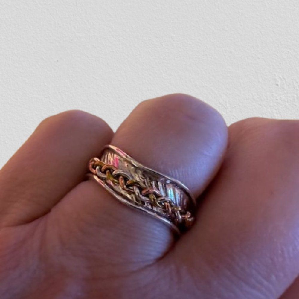 Hammered with Chain Design Fidget Spinner Ring  14442  Size 7  Boutique NWT